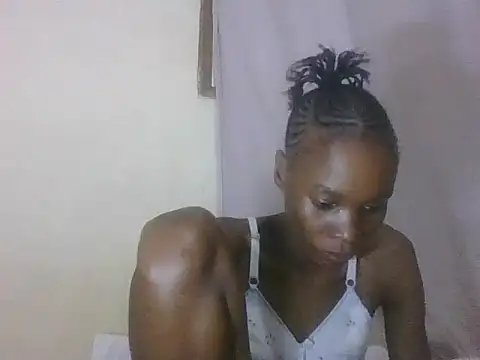 Sweetpetite254's Live XXX Chat