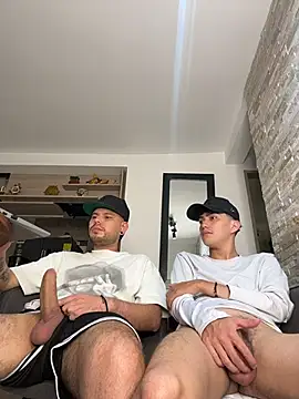 Онлайн чат XXX JuanY_David