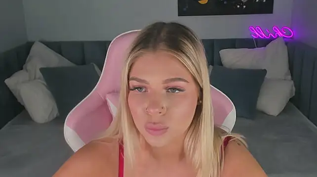 צ'אט XXX בשידור חי של Stella_Lee