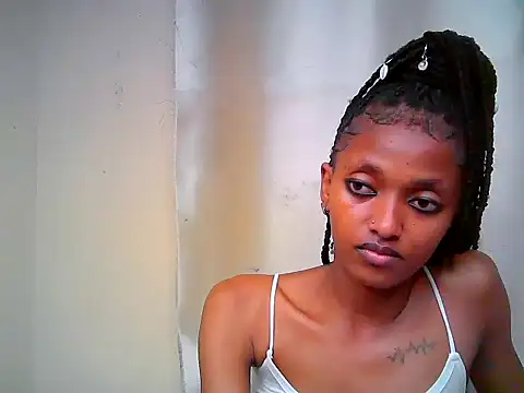Qute_nimple – Live XXX-chat