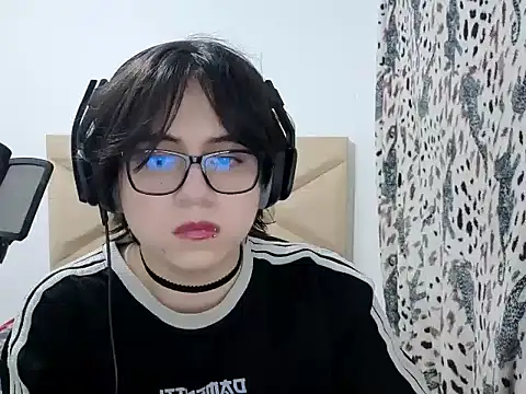 Вебкам-шоу KIO-N