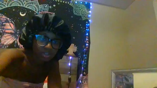 Živý XXX chat HennessyBaby21