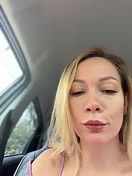 LavenderHot live XXX chat