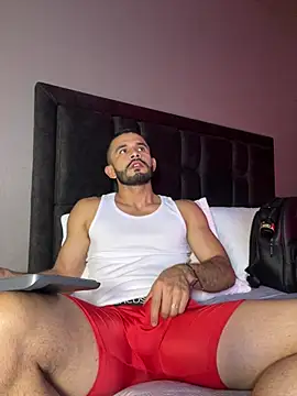 Jacksonfranco Adlı Modelin Canlı XXX Sohbeti