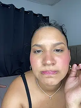Chat XXX en directo de BabyCherry__05
