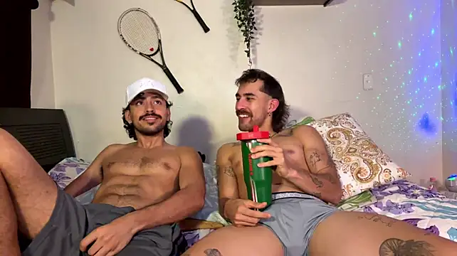 Aaron_wheel Chat XXX in diretta
