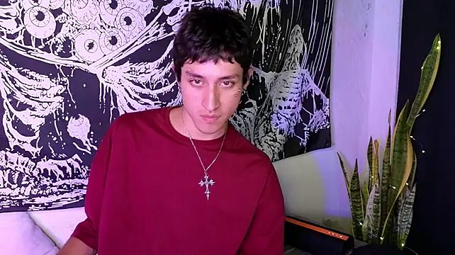 troyskarz's Live XXX Chat