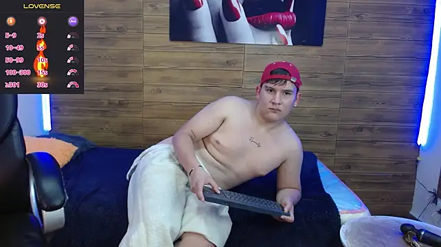 damian_miller7 élő XXX-chatje
