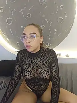 Chatroom XXX en direct de ritzabeth_daniel