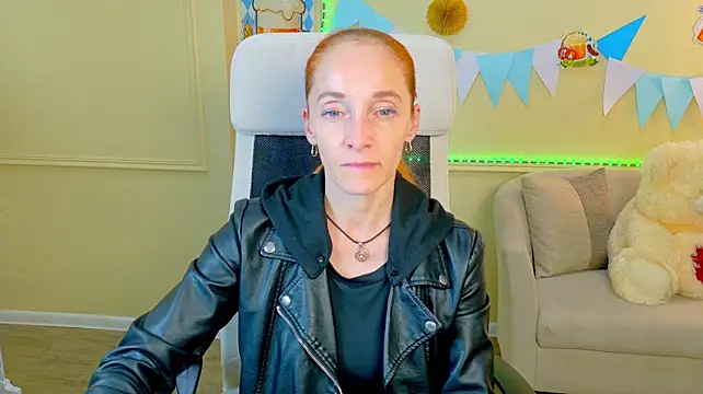 XXX chat uživo modela BreeTerner
