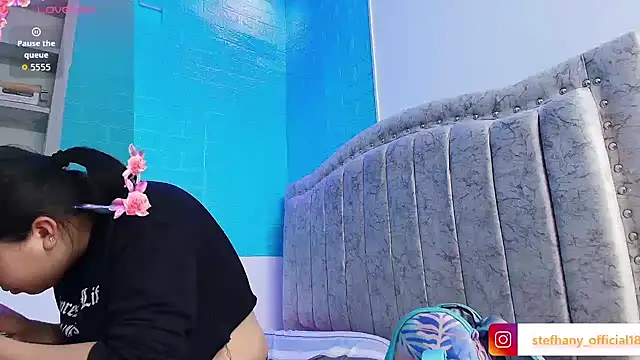 EvangelineMoonのライブXXXチャット