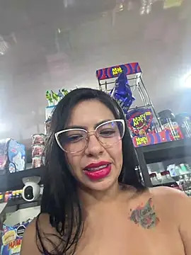 Noa_rousse01 লাইভ XXX চ্যাট