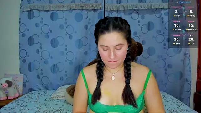 Chat +18 de Alessandra_01 ao vivo
