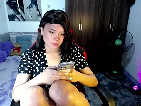 sofiathe1st Live XXX-chat