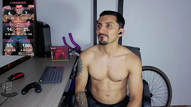دردشة Marck_Muscle الجنسية المباشرة