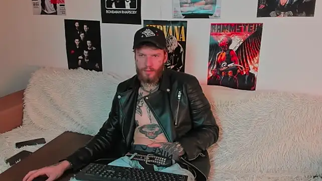 Huntall77 élő XXX-chatje
