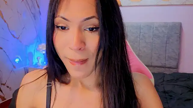 Czat XXX na żywo – clara_evanss