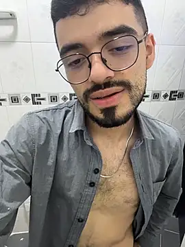 Chat +18 de Asher_Ryder ao vivo