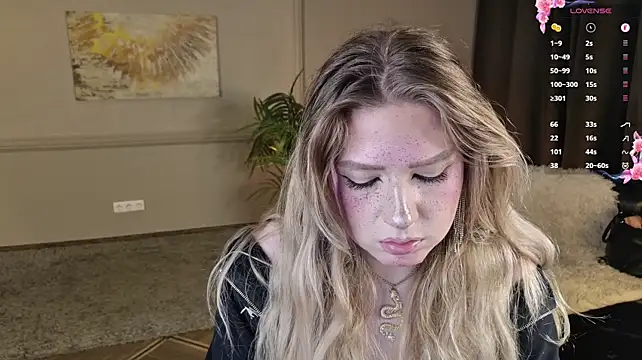 Jes_Solar élő XXX-chatje