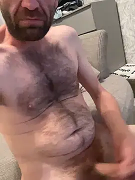 BigDEZZZzz's Live XXX Chat
