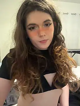 cutypiefull – Naživo XXX chat