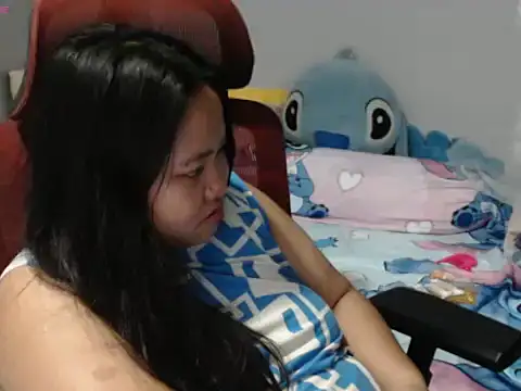 BubbleButtPinay live XXX chat