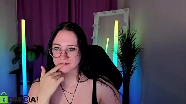 Lucy_Haall Live XXX Chat