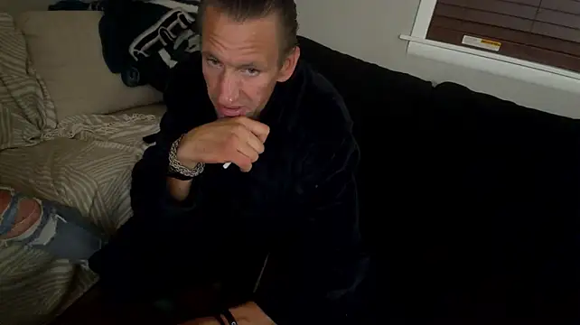 studlyhardwoodd webkamerás műsora