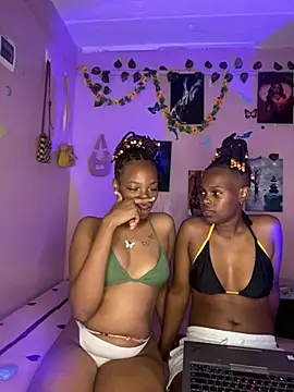 Courtney_devon XXX чат на живо