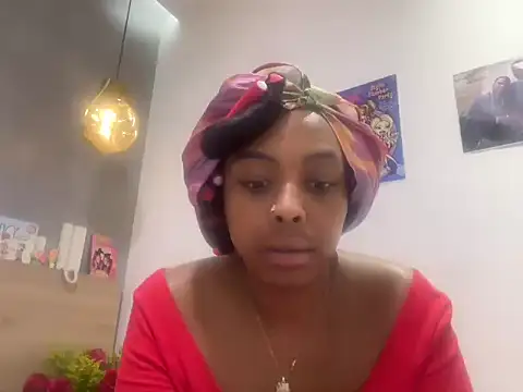 Chat +18 de ChocolateCakeQueen ao vivo