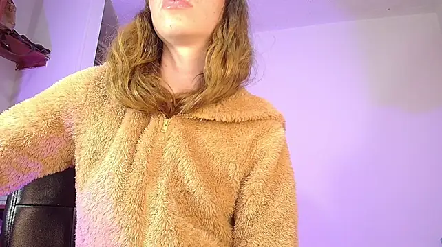 Chat +18 de sara_lee01 ao vivo