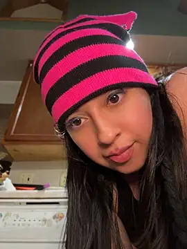 AriannaPenaxo's Live XXX Chat