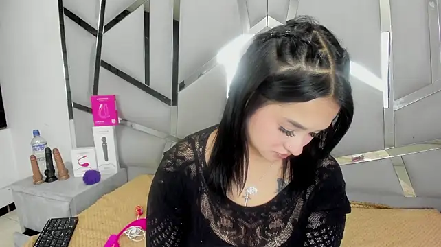 Catherinee69_x Chat XXX live