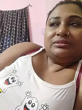 Susmitabhabi69 即時 XXX 聊天