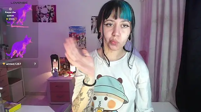 iris_sky's Live XXX Chat