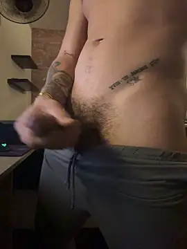 AlphaMasterXxx Webcamshow