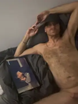 AidenMcKnight Chat XXX in diretta