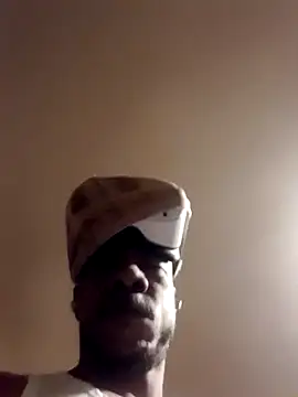 MrDaddyBbSnaken Live XXX chat