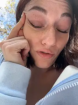 KattyMurr Adlı Modelin Canlı XXX Sohbeti