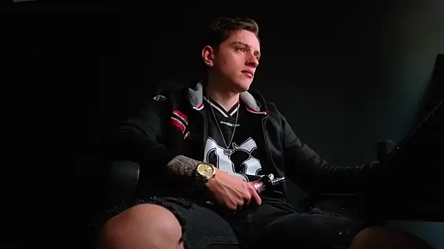 FelixStarkk élő XXX-chatje