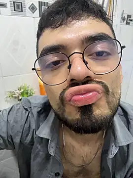 XXX chat uživo modela Asher_Ryder