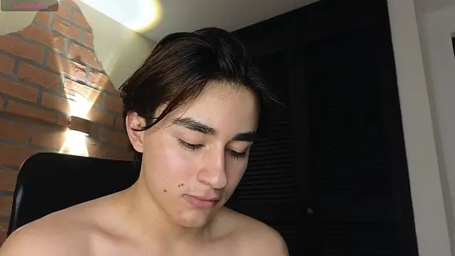 XXX chat uživo modela Connorr_01