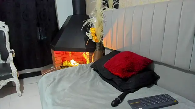 XXX chat uživo modela Vicky_Angeel