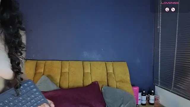 KendraaSimons Chat XXX in diretta