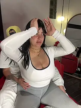 Chat XXX ao vivo de Agatha_Atenea11