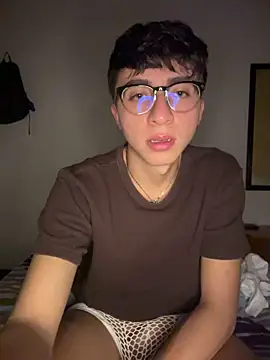 CamiRojas_boy 现场XXX聊天