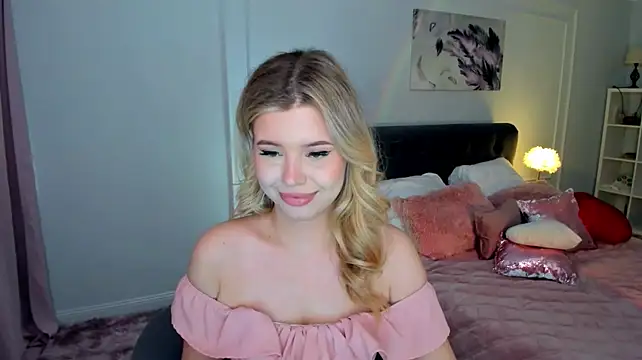 FollowLovee – Live XXX-chat
