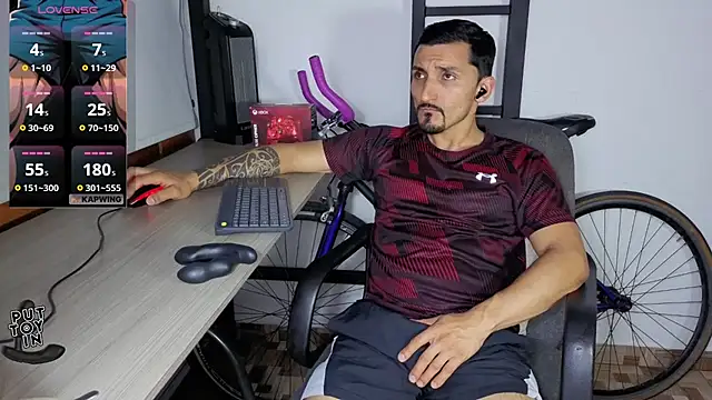 Chat XXX en directo de Marck_Muscle