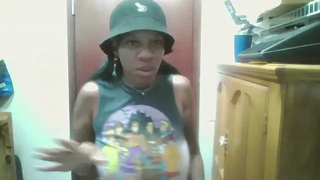 Chat +18 de GoddessJadeOnix ao vivo