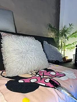 Chat +18 de Isa__Blanc ao vivo